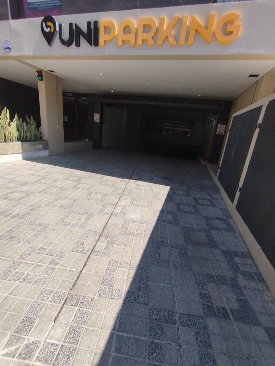 Departamento Edificio Towers Con Cochera Apartamento *